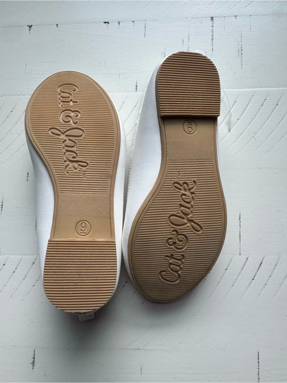 Cat & Jack White Girls' Bow Ballet Flats